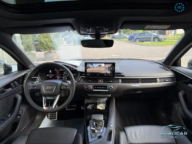 Audi RS4