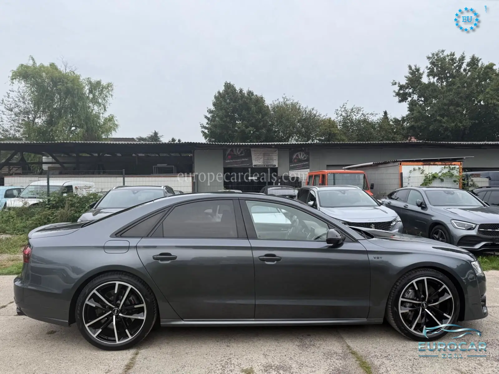 Audi S8