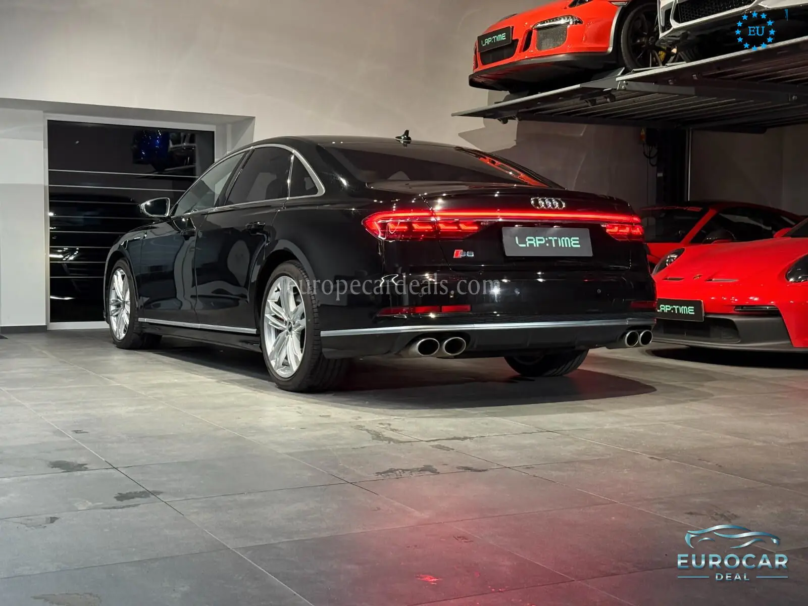 Audi S8