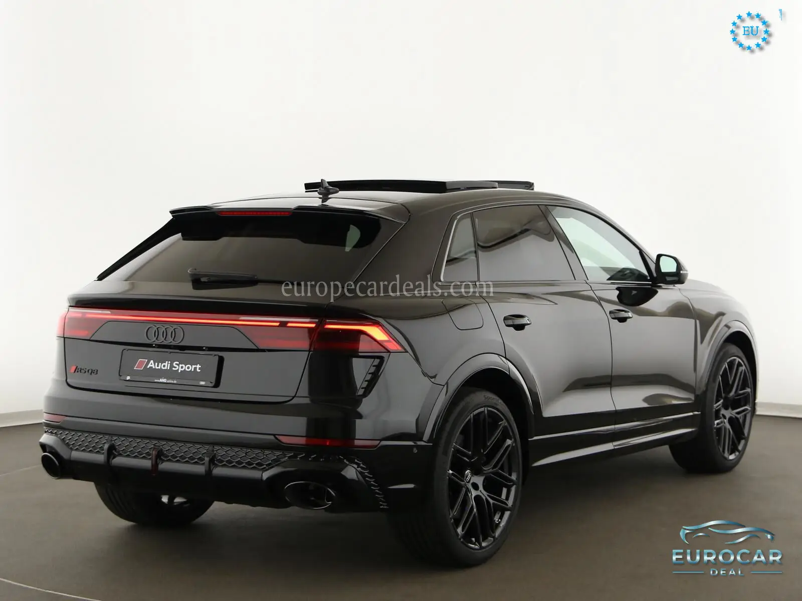 Audi RSQ8