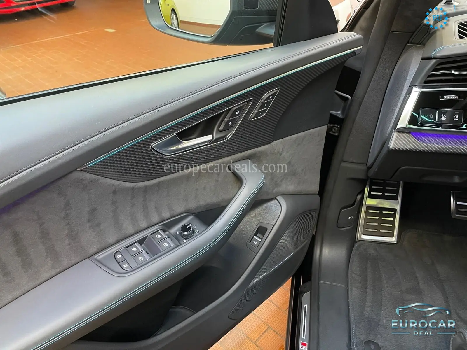 Audi RSQ8