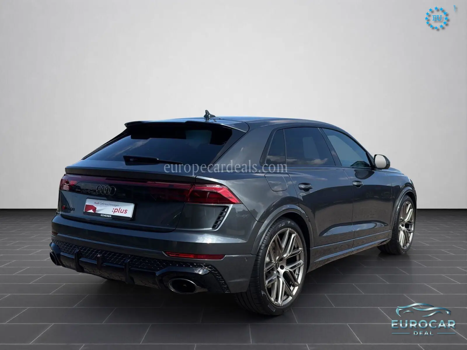 Audi RSQ8
