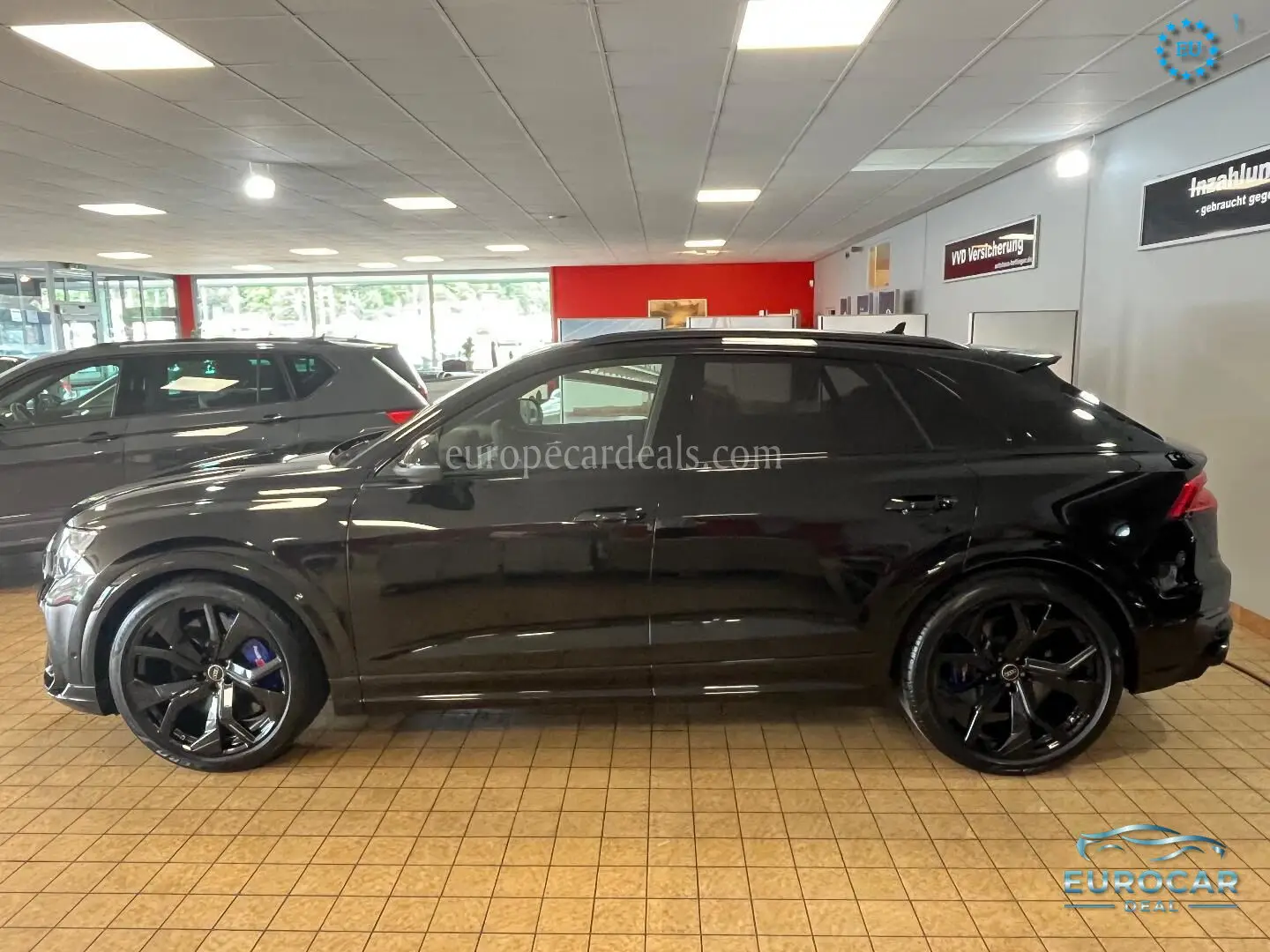 Audi RSQ8