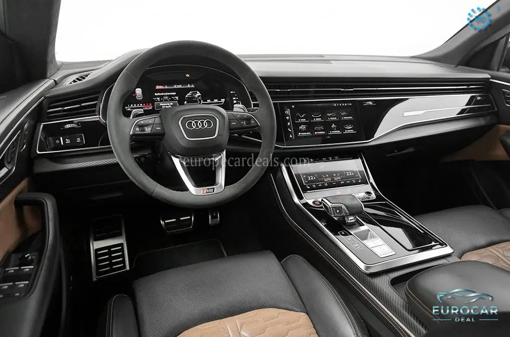 Audi RSQ8