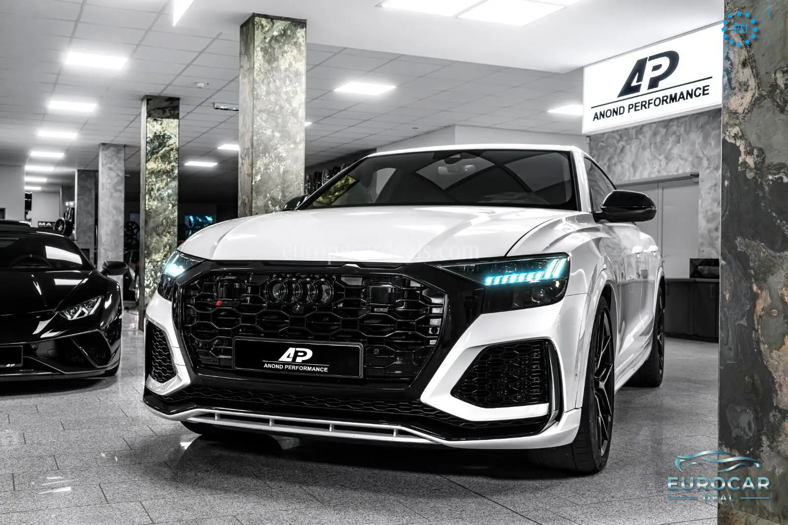 Audi RSQ8