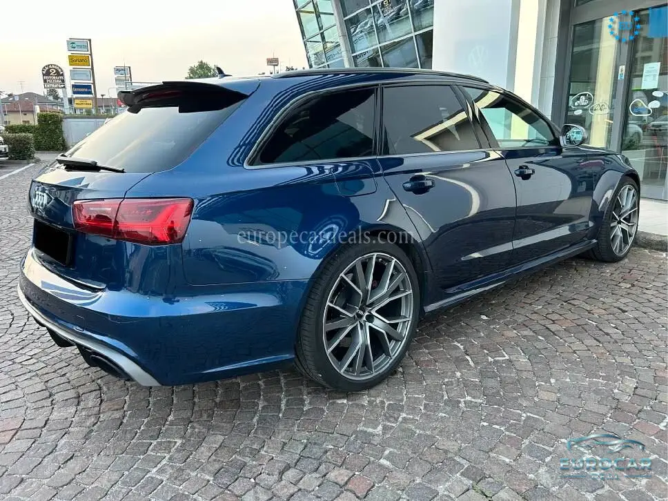 Audi RS6