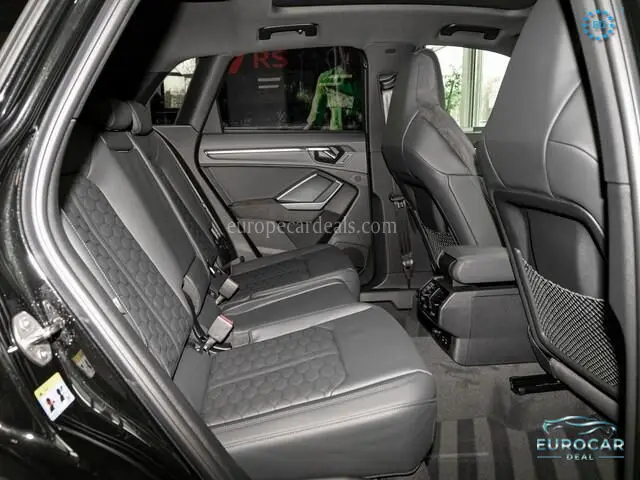 Audi RSQ3