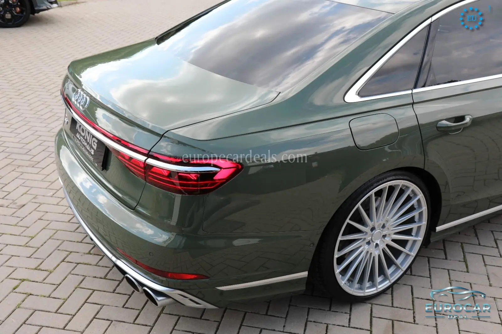 Audi S8