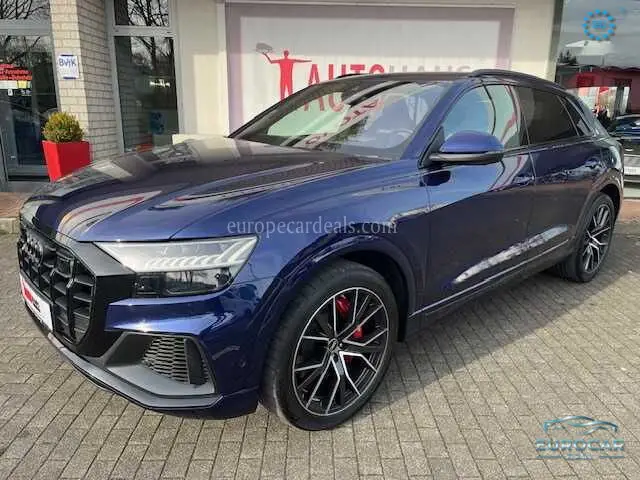 Audi Q8
