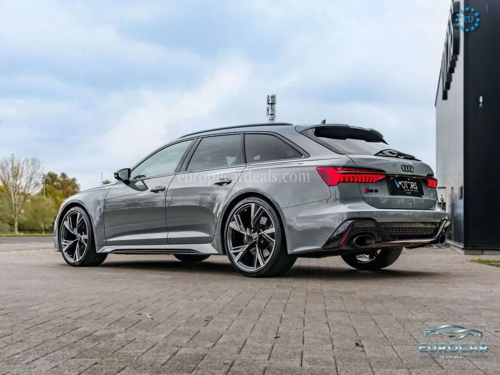 Audi RS6
