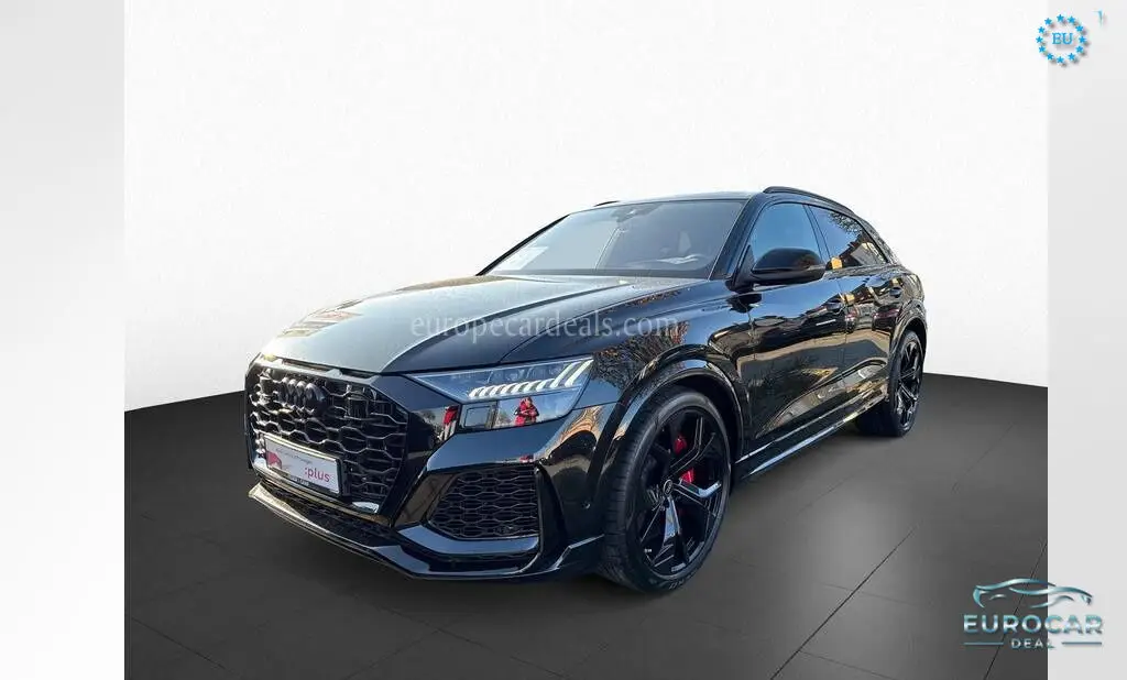 Audi RSQ8