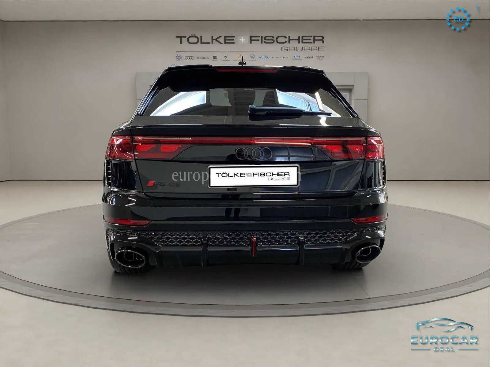 Audi RSQ8