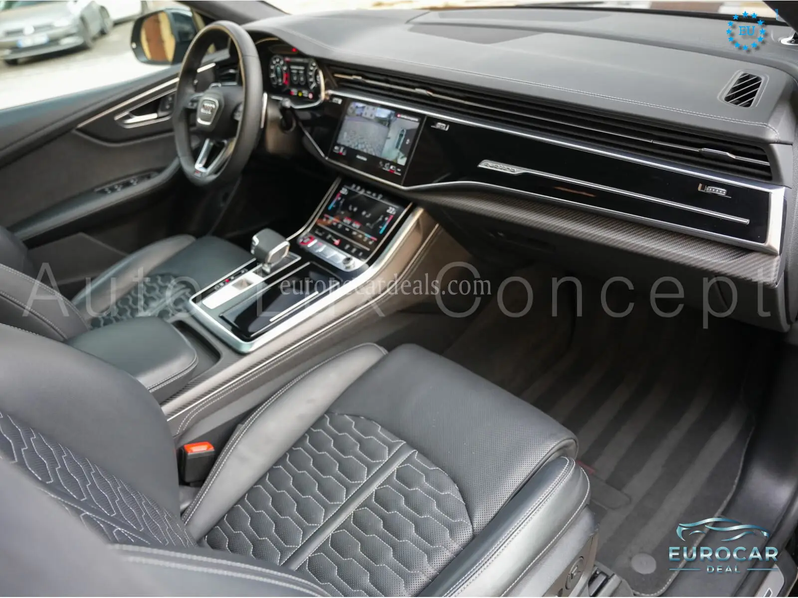 Audi RSQ8