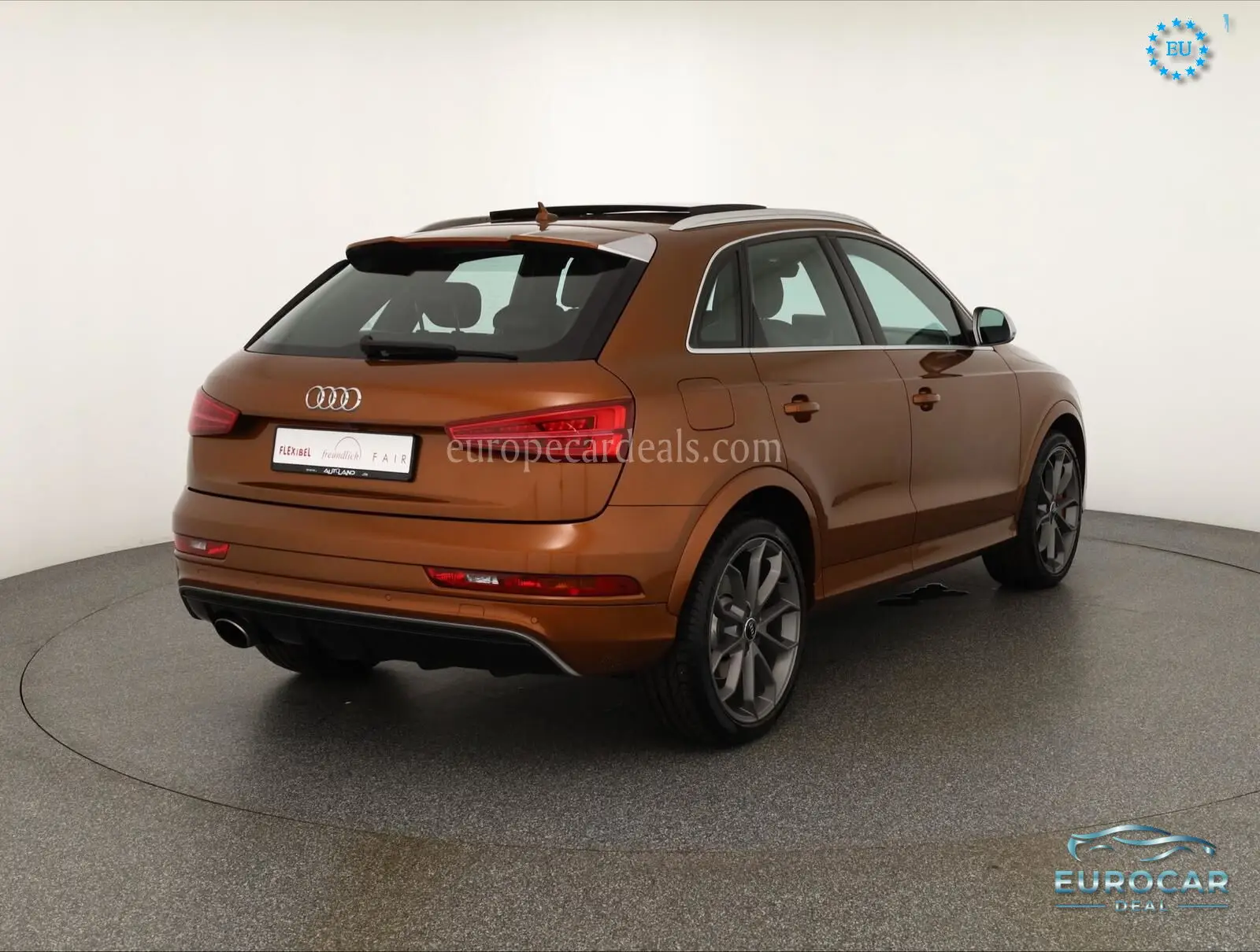 Audi RSQ3