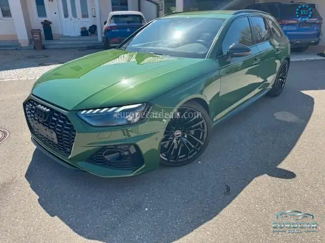 Audi RS4
