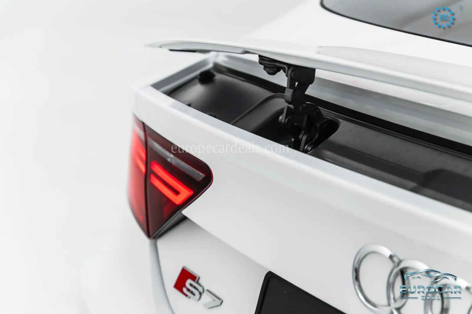 Audi S7