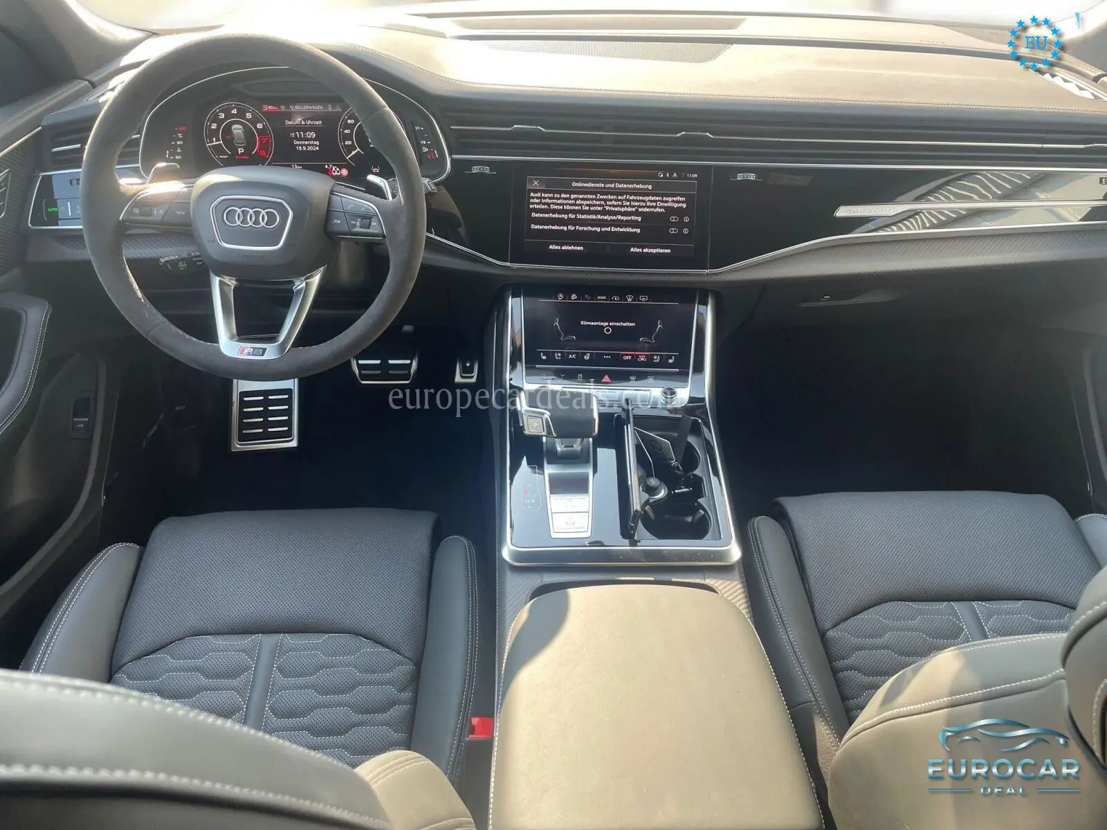 Audi RSQ8