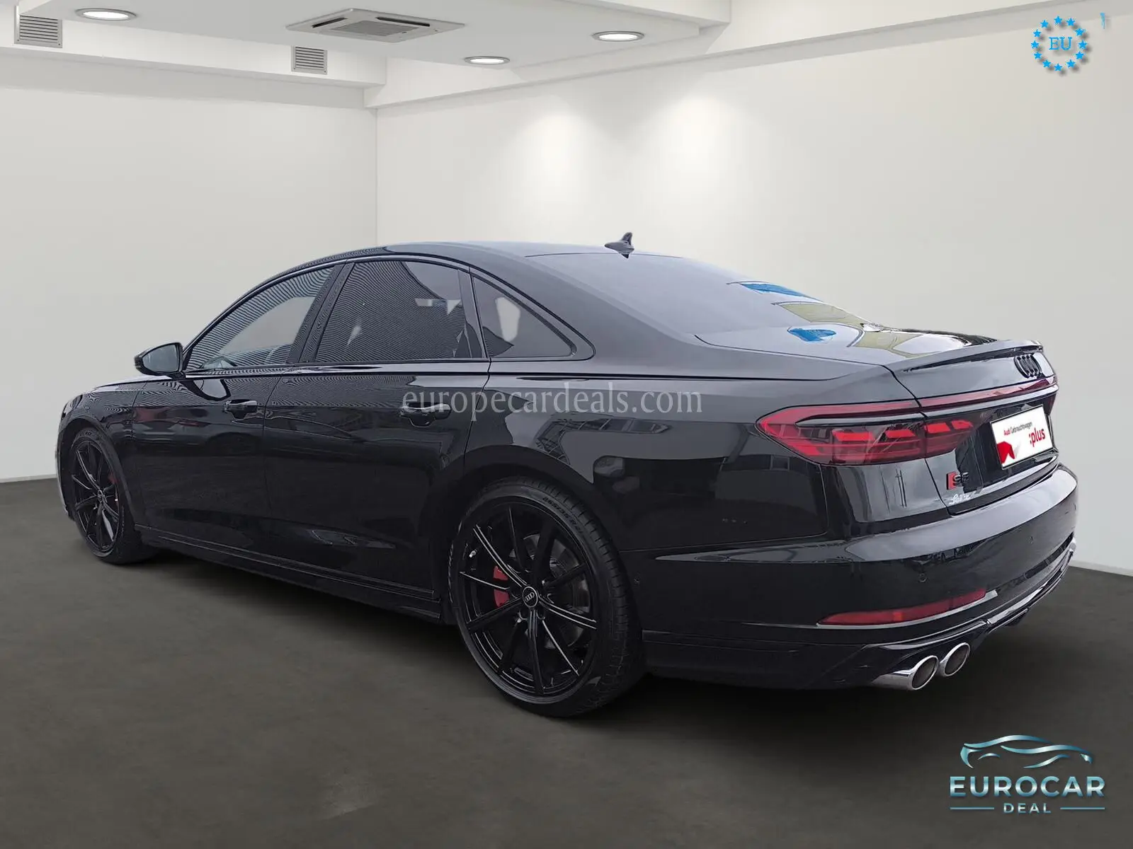 Audi S8