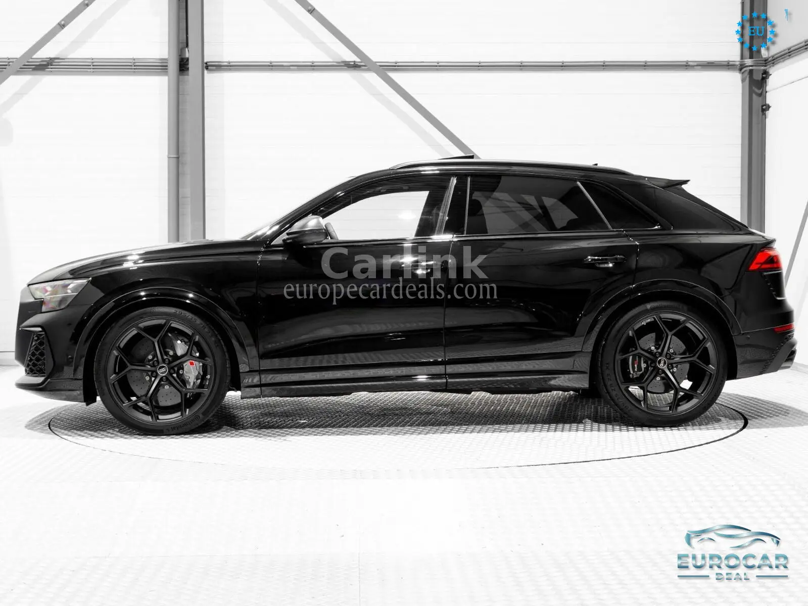 Audi RSQ8