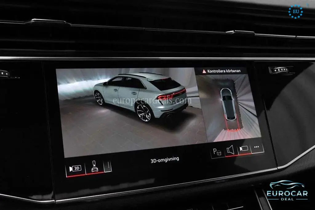 Audi RSQ8