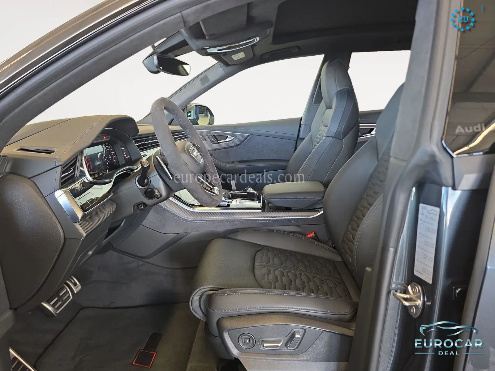 Audi RSQ8