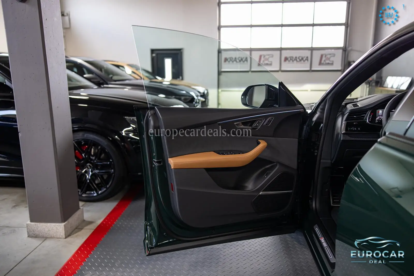 Audi RSQ8