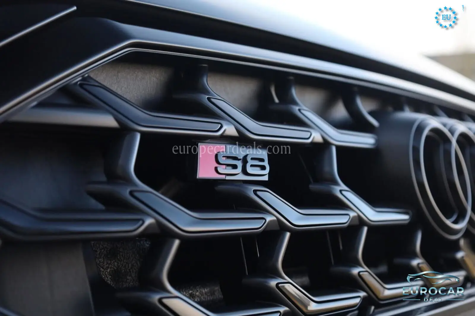 Audi S8