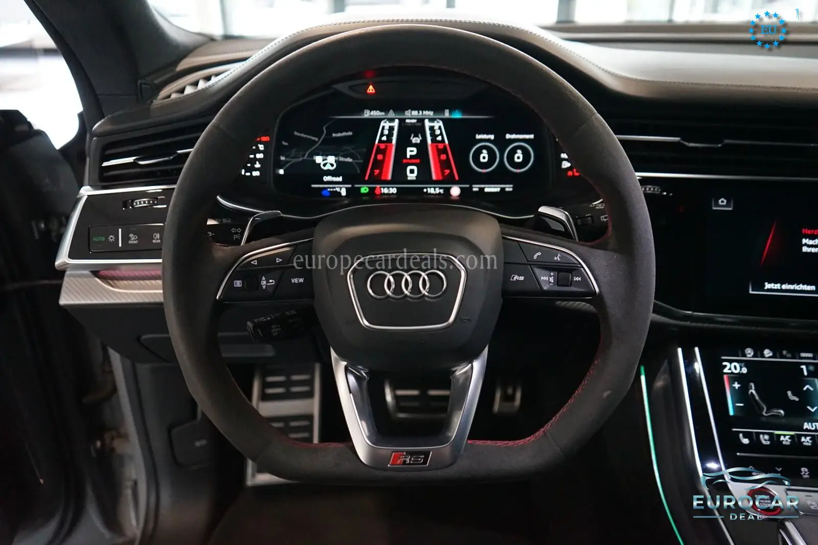 Audi RSQ8