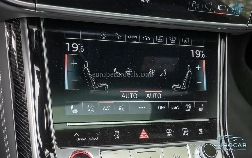 Audi S8
