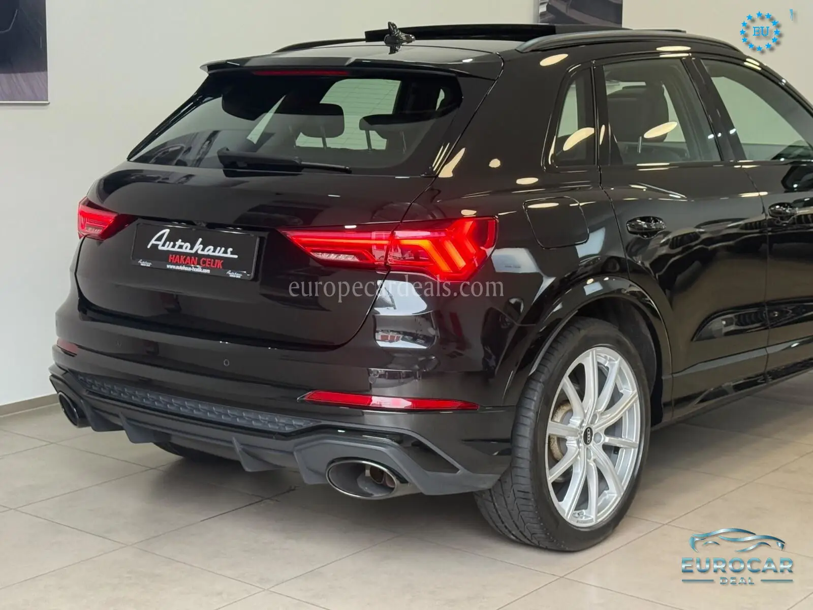 Audi RSQ3