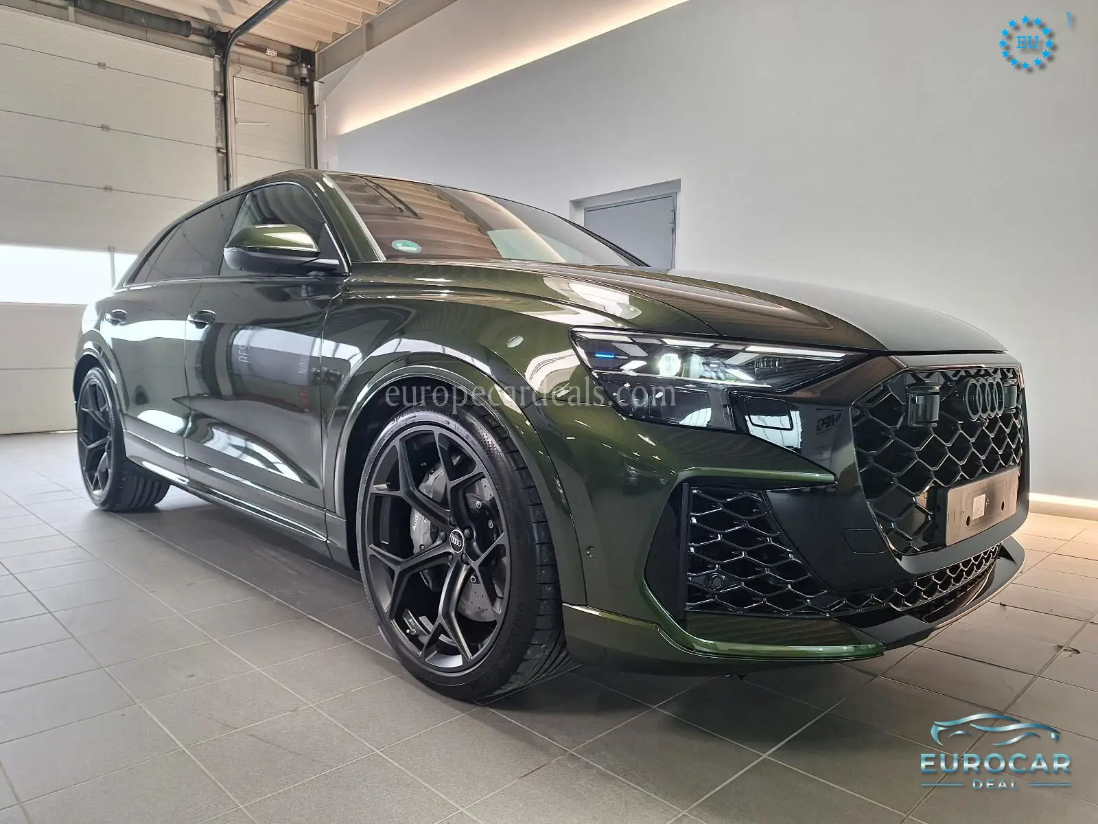 Audi RSQ8