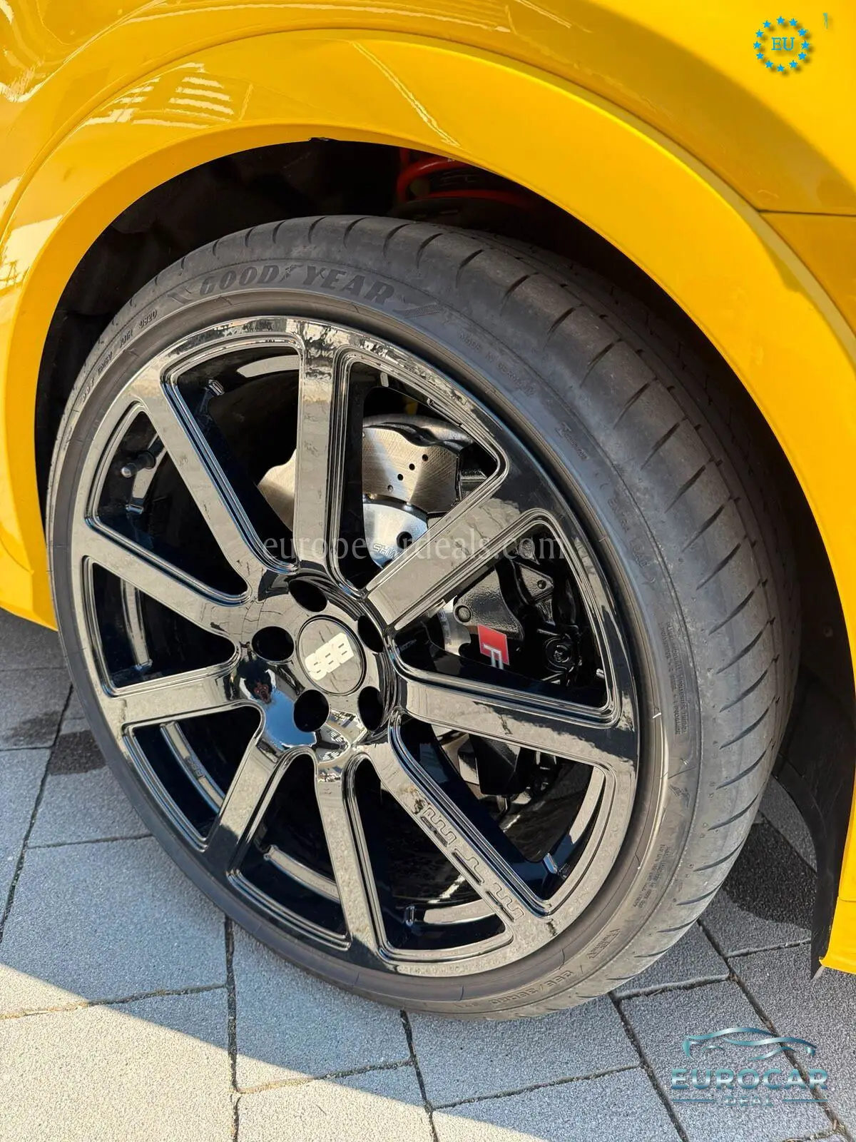 Audi RSQ3