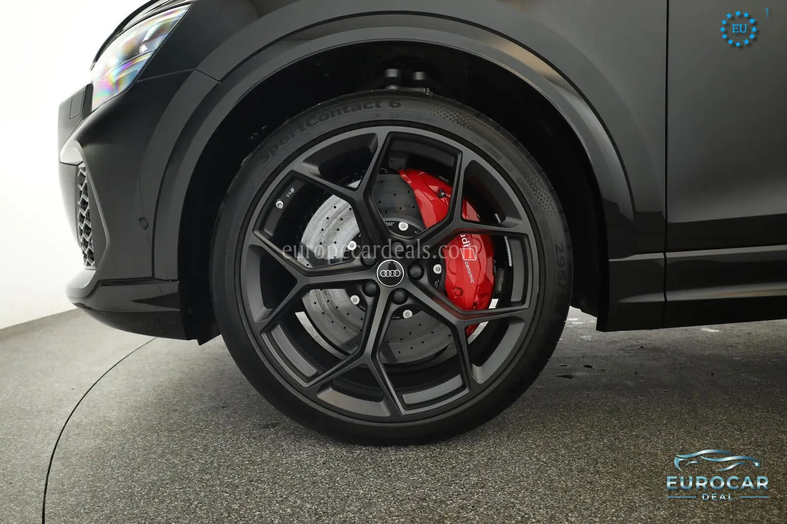 Audi RSQ8