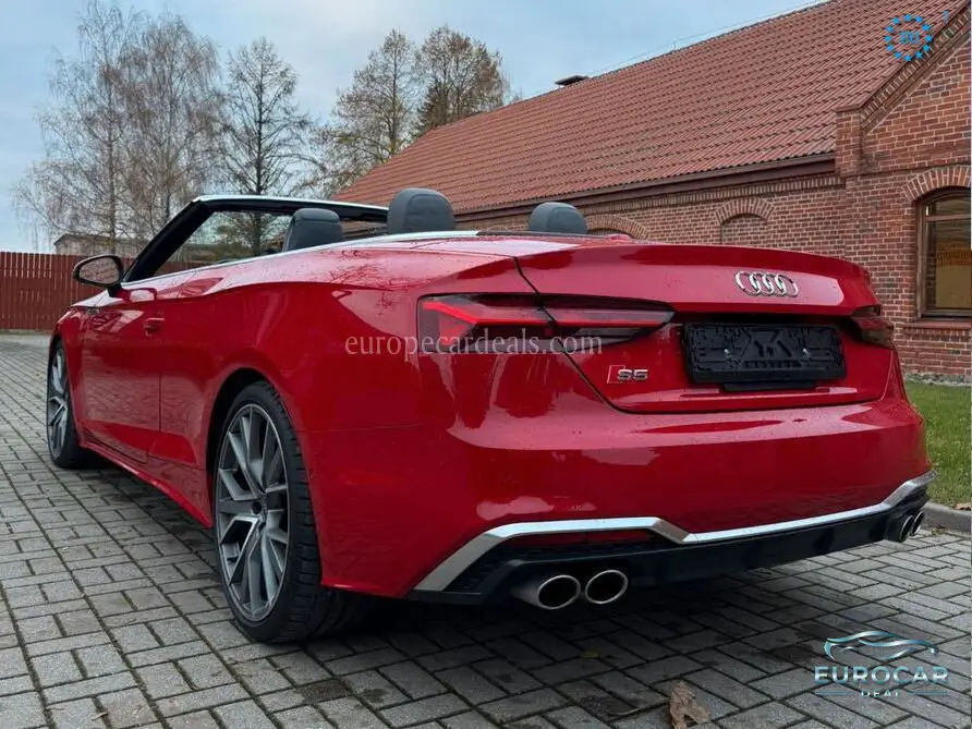 Audi S5