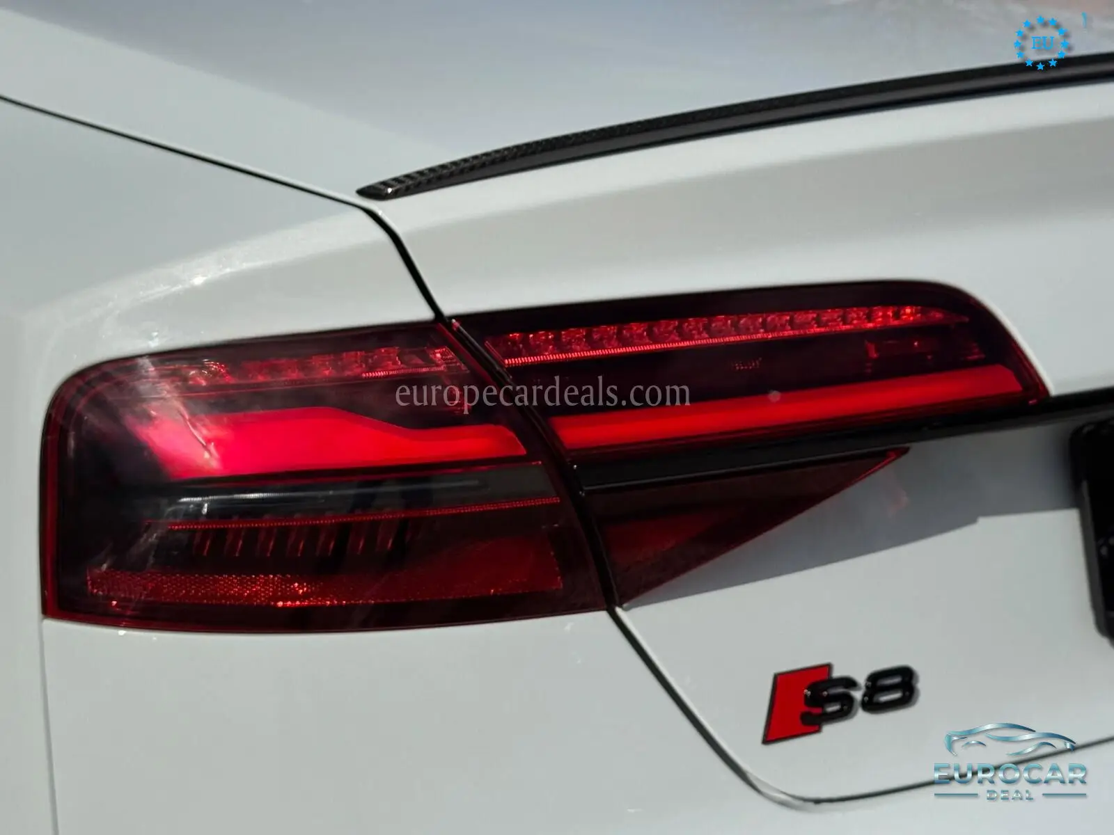 Audi S8