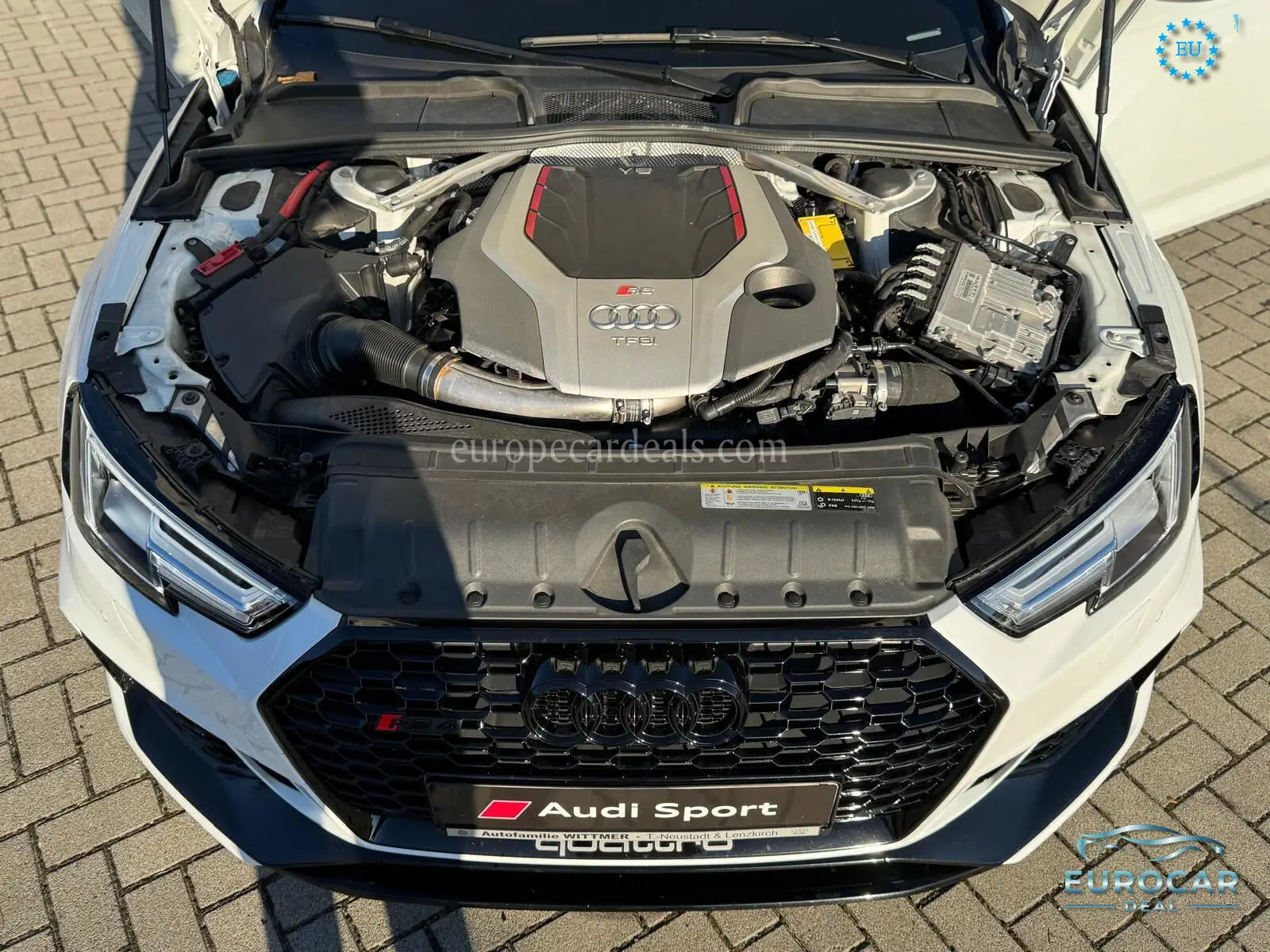 Audi RS4