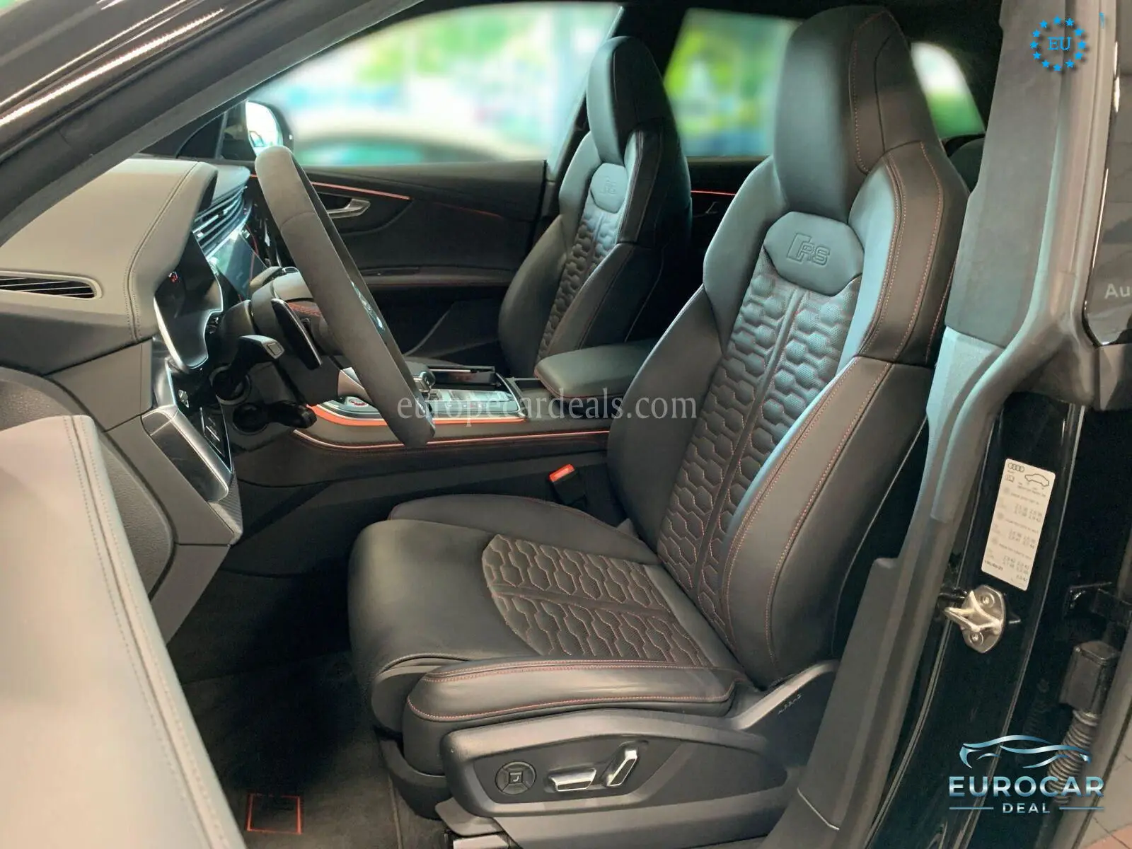 Audi RSQ8