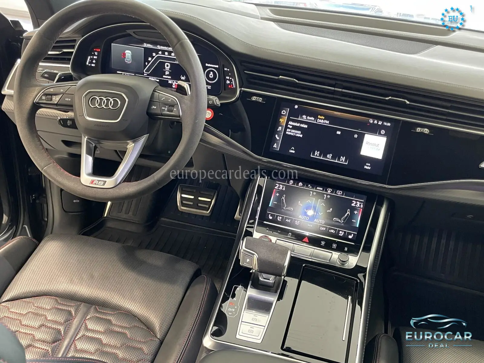 Audi RSQ8