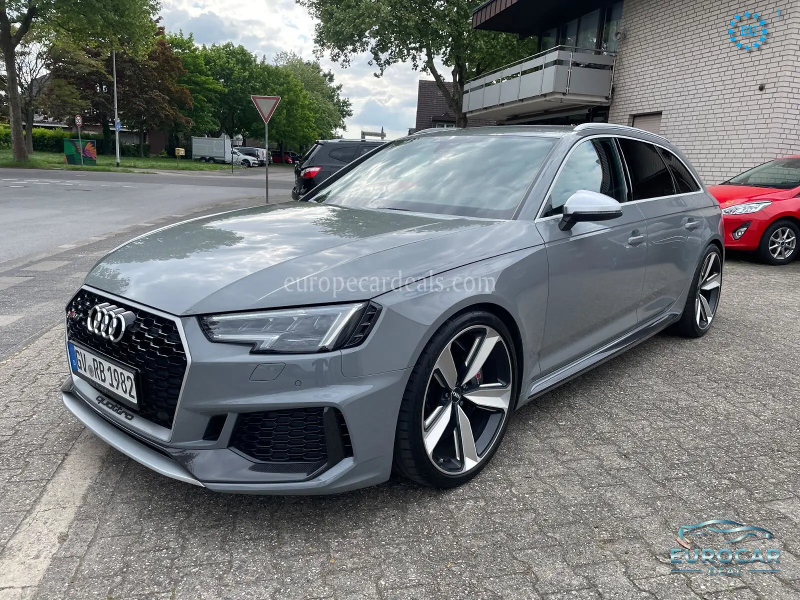 Audi RS4