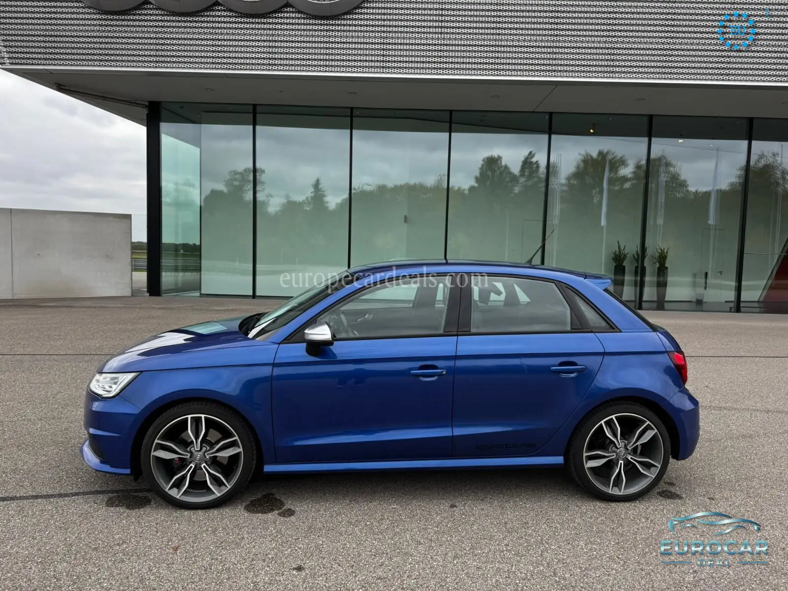 Audi S1