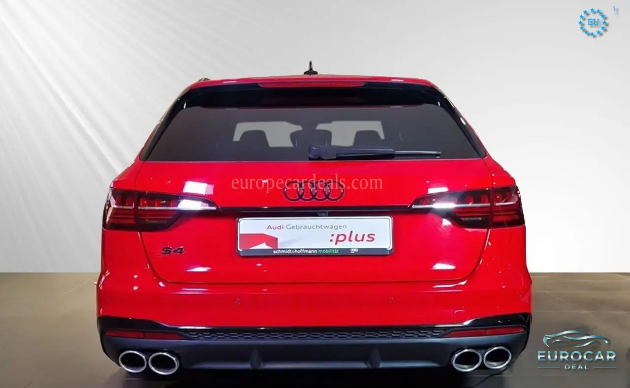 Audi S4