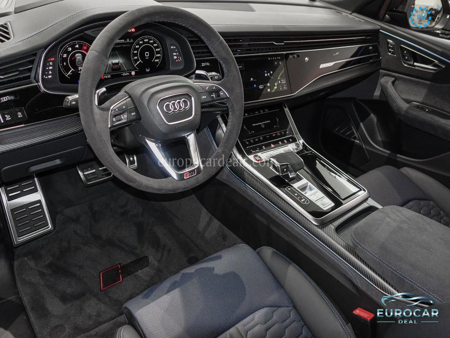 Audi RSQ8