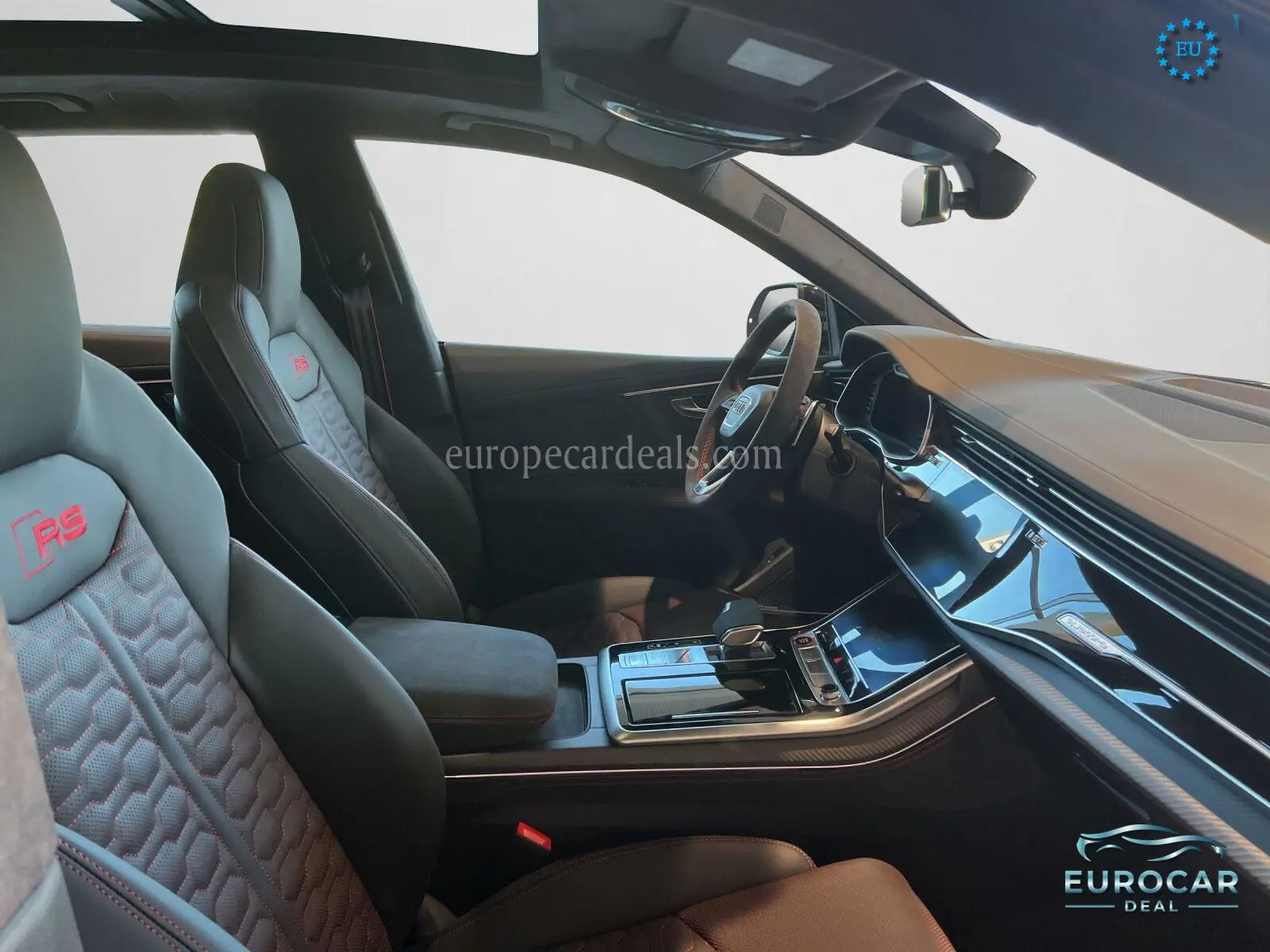 Audi RSQ8