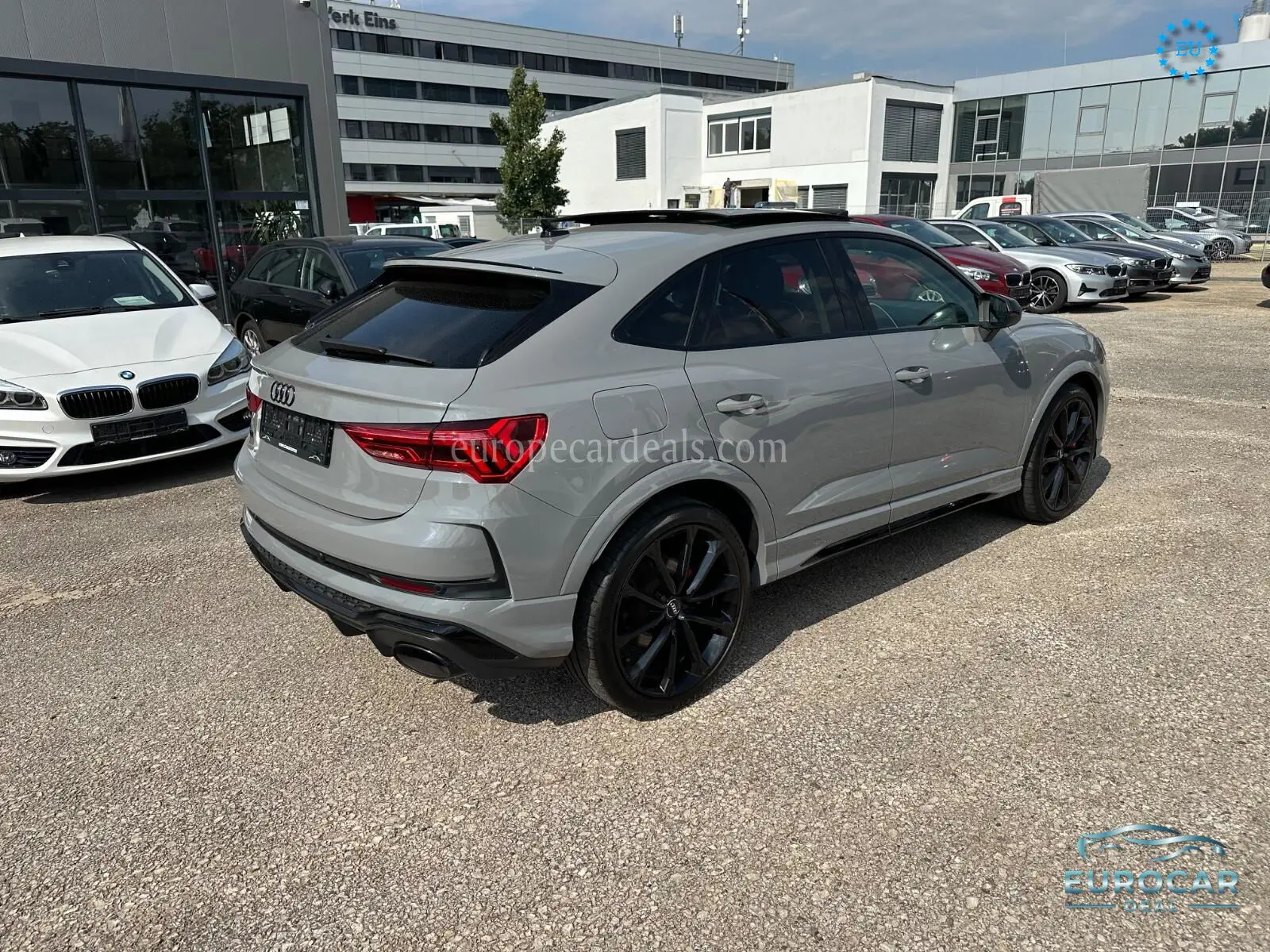 Audi RSQ3