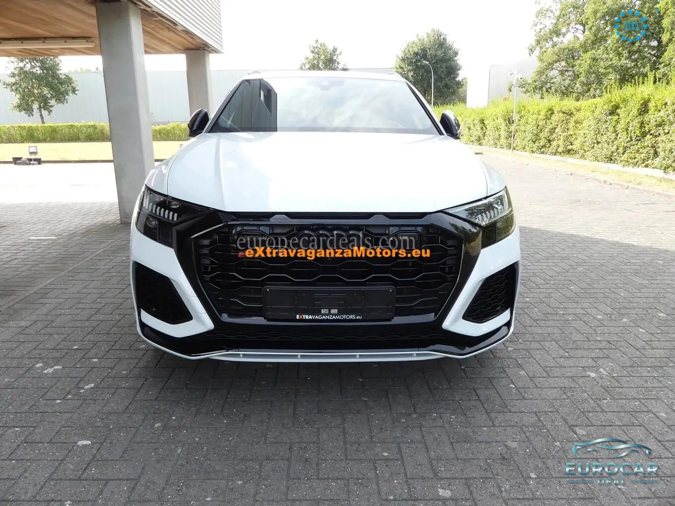 Audi RSQ8