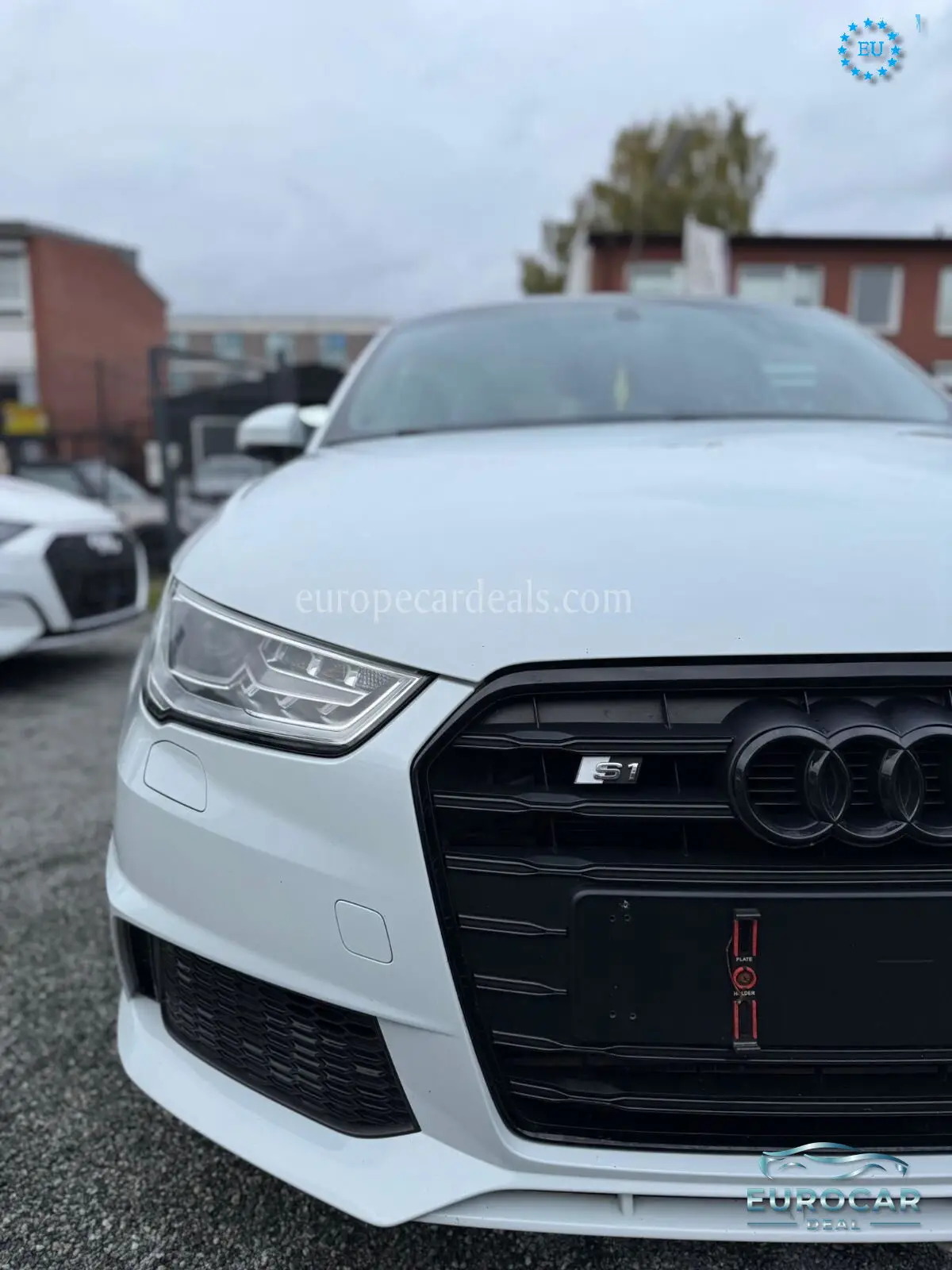 Audi S1