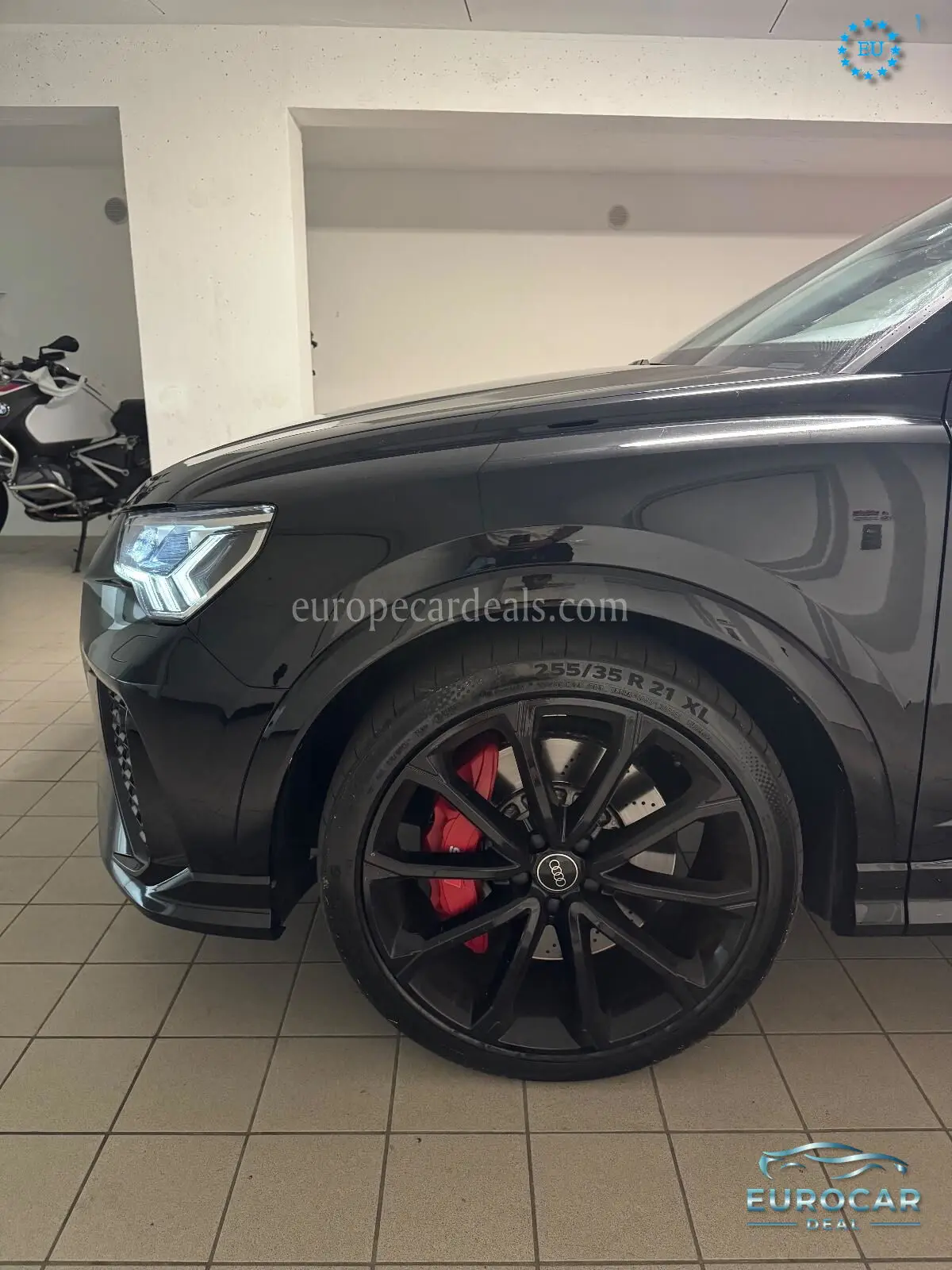 Audi RSQ3