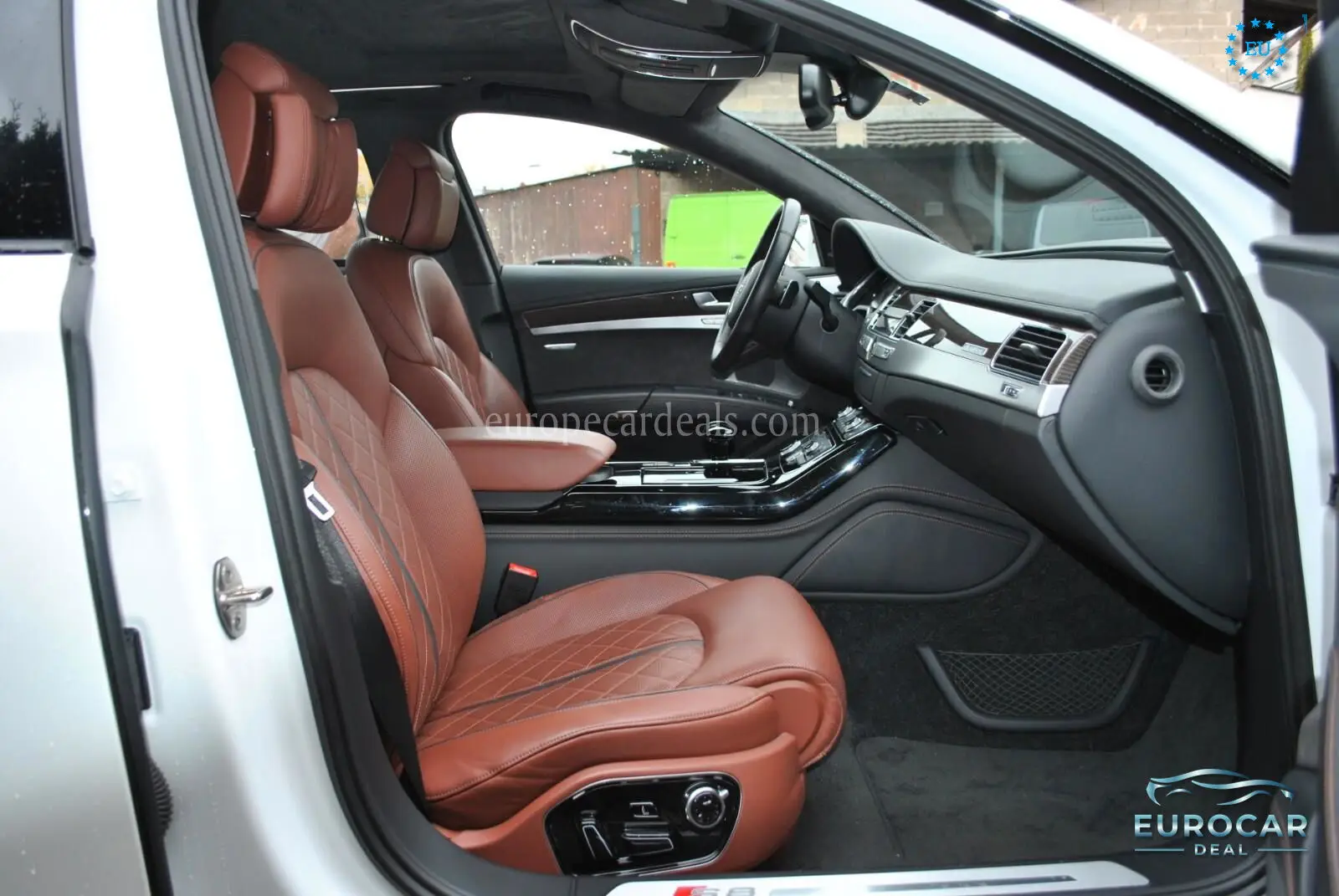 Audi S8