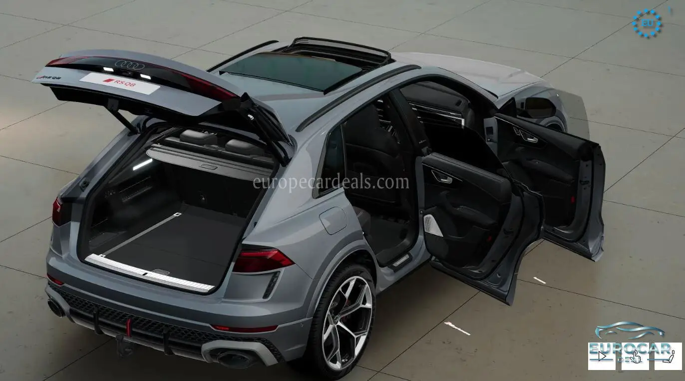 Audi RSQ8