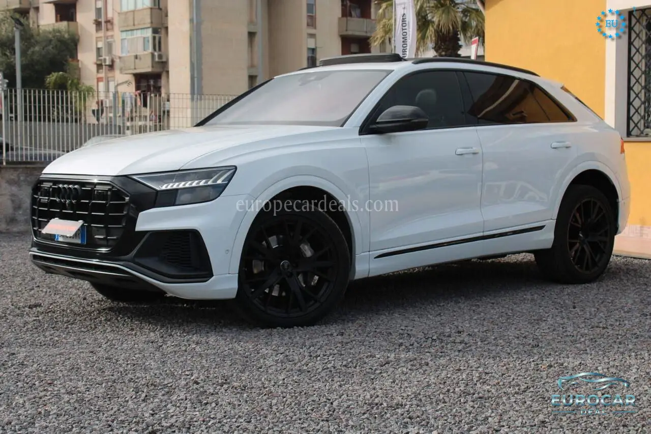 Audi Q8
